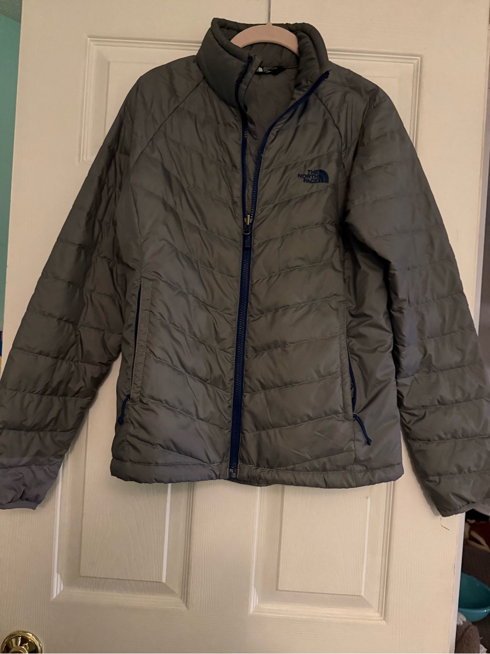 The North Face Women's Gray Puffer Jacket with Navy Accents